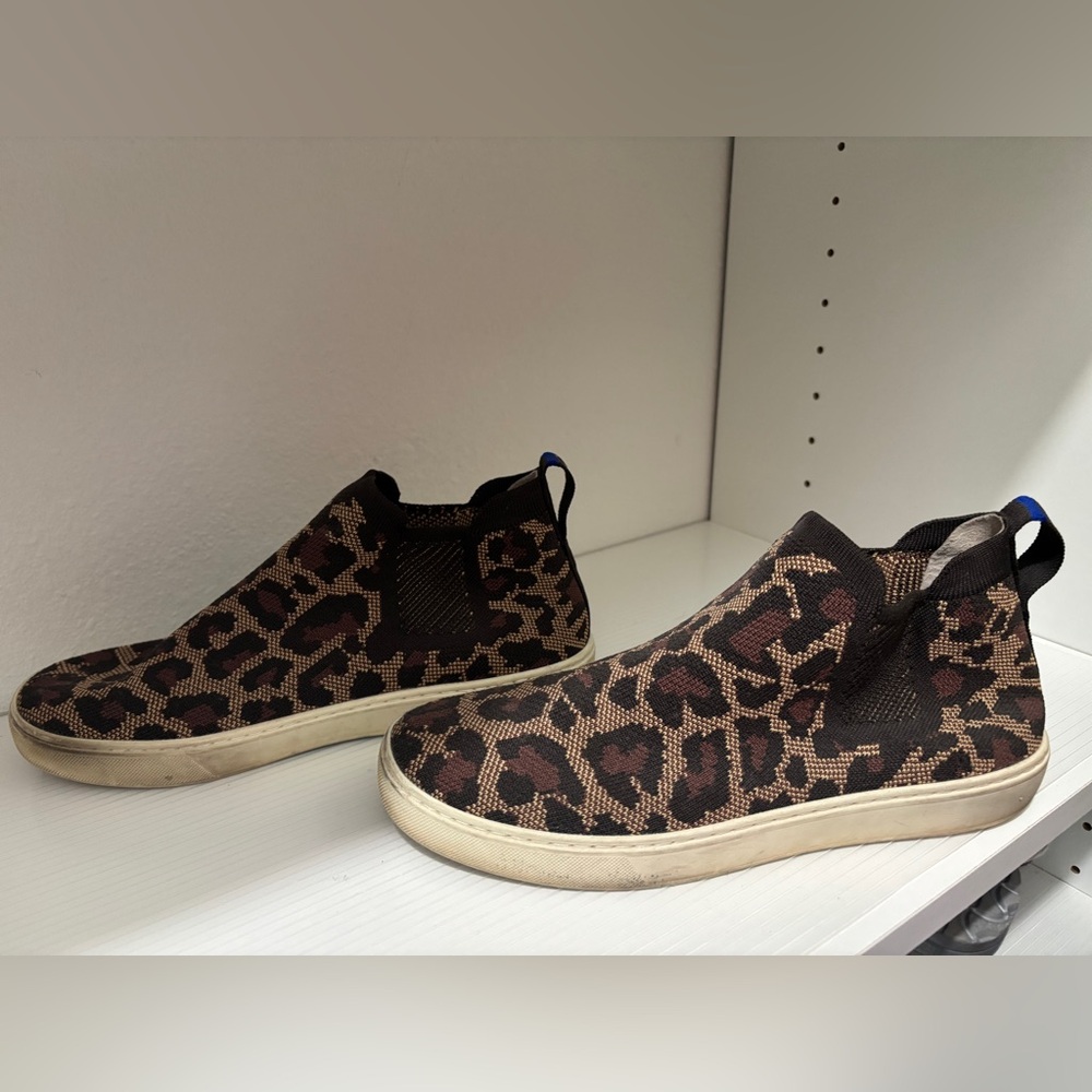 Rothy's women’s 10.5 slip on bootie cheeta